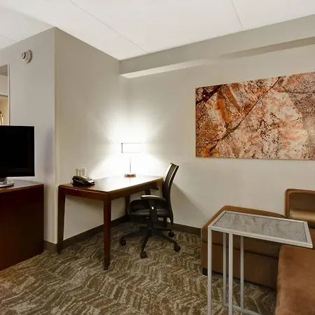 Springhill Suites Louisville Airport-3